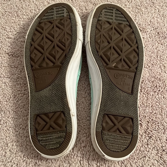 👟 Converse Low Tops Size 8 👟 - Picture 5 of 16